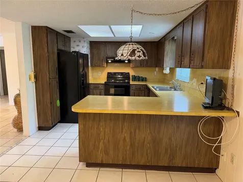 1401 Cara Drive Largo FL 33771