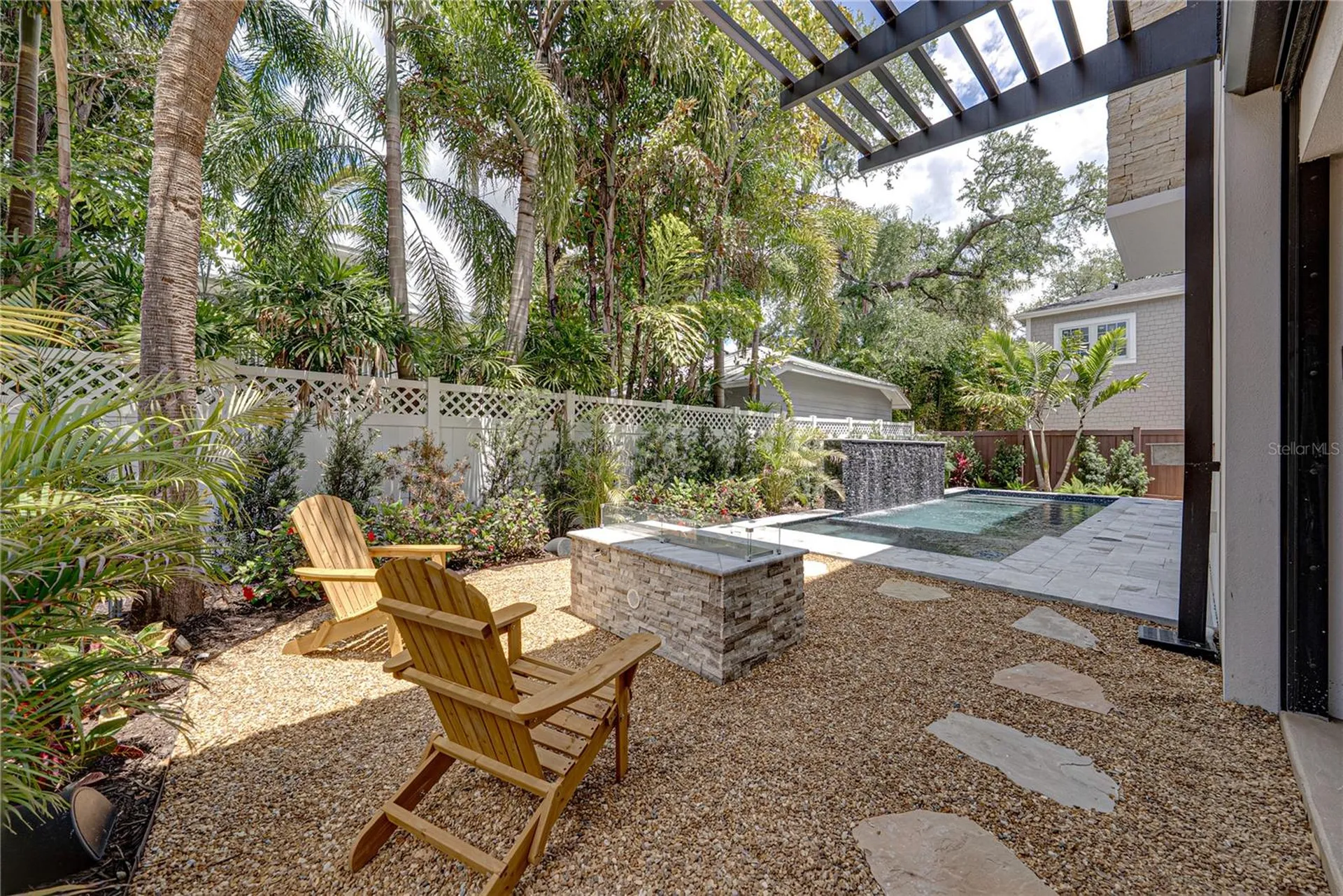 2903 W Hawthorne Road Tampa FL 33611