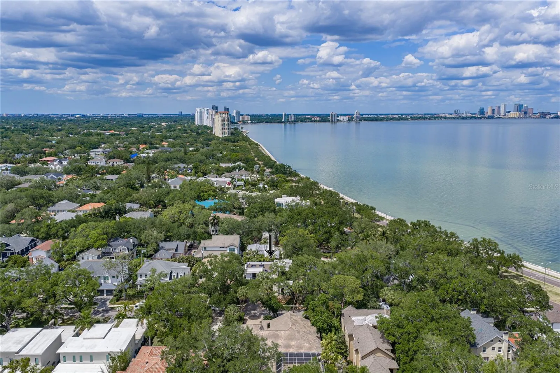 2903 W Hawthorne Road Tampa FL 33611