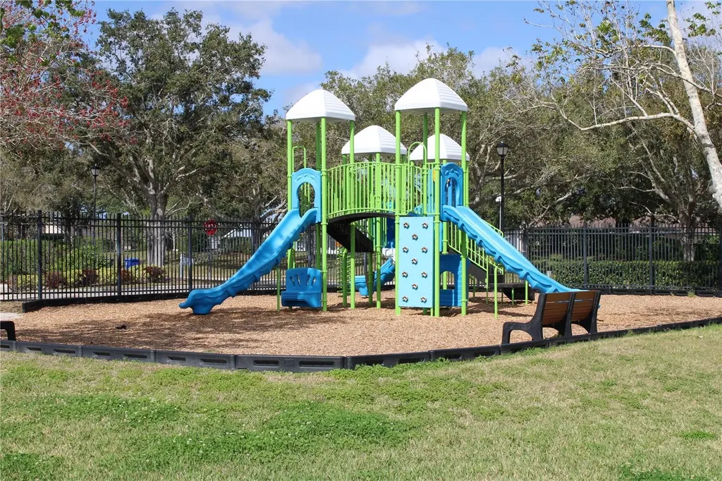 5016 Misty Canal Place Bradenton FL 34203