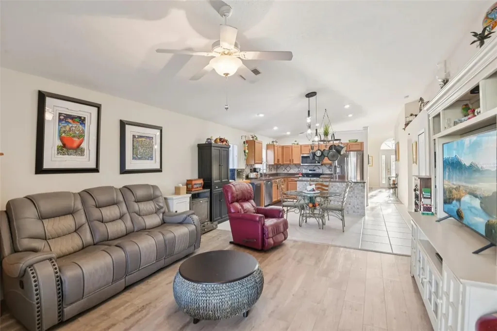 13908 Chalk Hill Place Riverview FL 33579