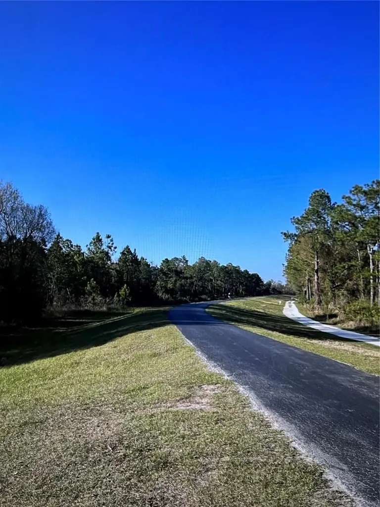 8671 Hunters Key Circle Tampa FL 33647