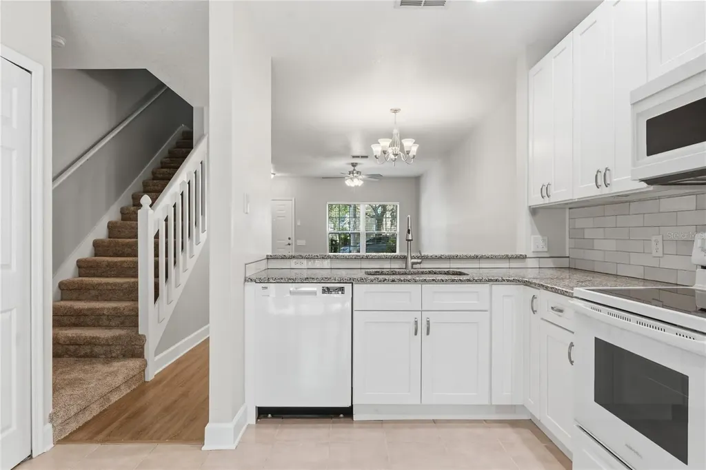8671 Hunters Key Circle Tampa FL 33647