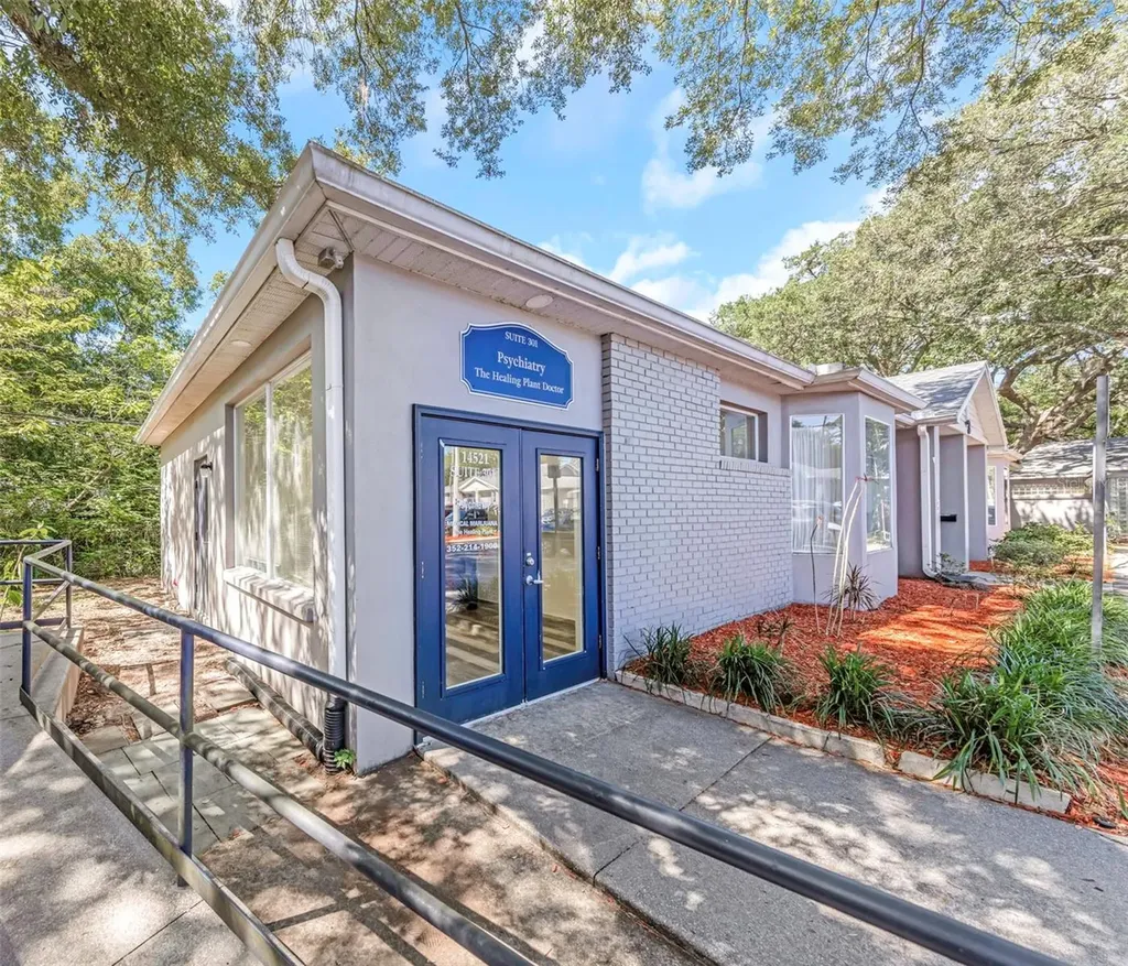 14517 Bruce B Downs Boulevard Tampa FL 33613