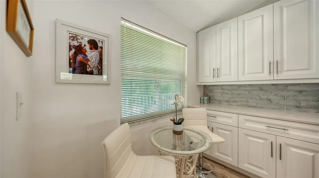 8735 Olde Hickory Avenue Sarasota FL 34238