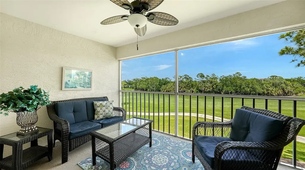 8735 Olde Hickory Avenue Sarasota FL 34238