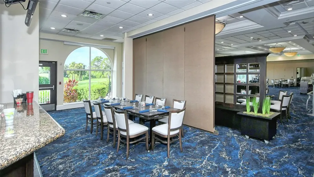 8735 Olde Hickory Avenue Sarasota FL 34238