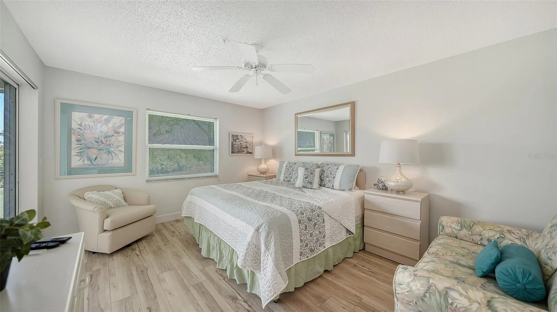 8735 Olde Hickory Avenue Sarasota FL 34238