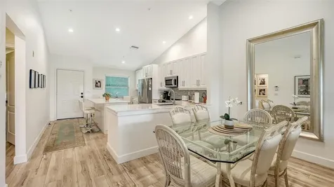 8735 Olde Hickory Avenue Sarasota FL 34238