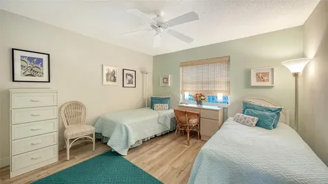8735 Olde Hickory Avenue Sarasota FL 34238