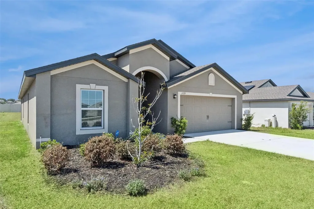 1729 Canaan Loop Dundee FL 33838
