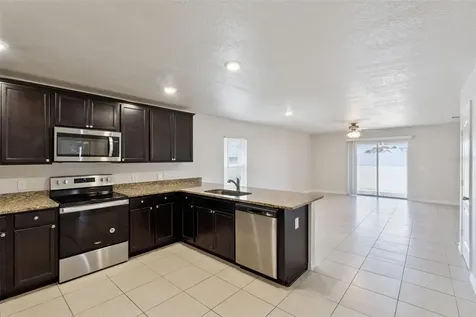 1729 Canaan Loop Dundee FL 33838