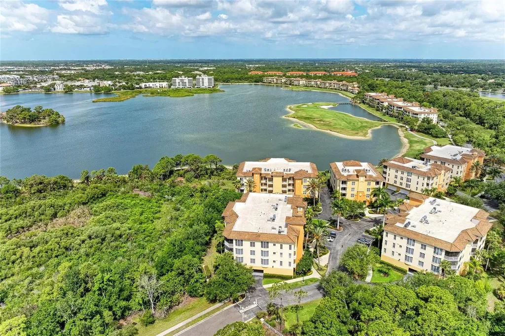 6482 Watercrest Way Lakewood Ranch FL 34202