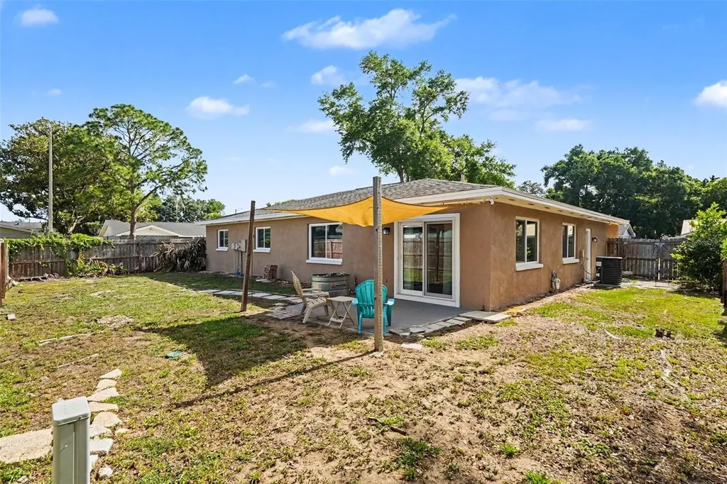 2209 Sherbrook Drive Valrico FL 33594