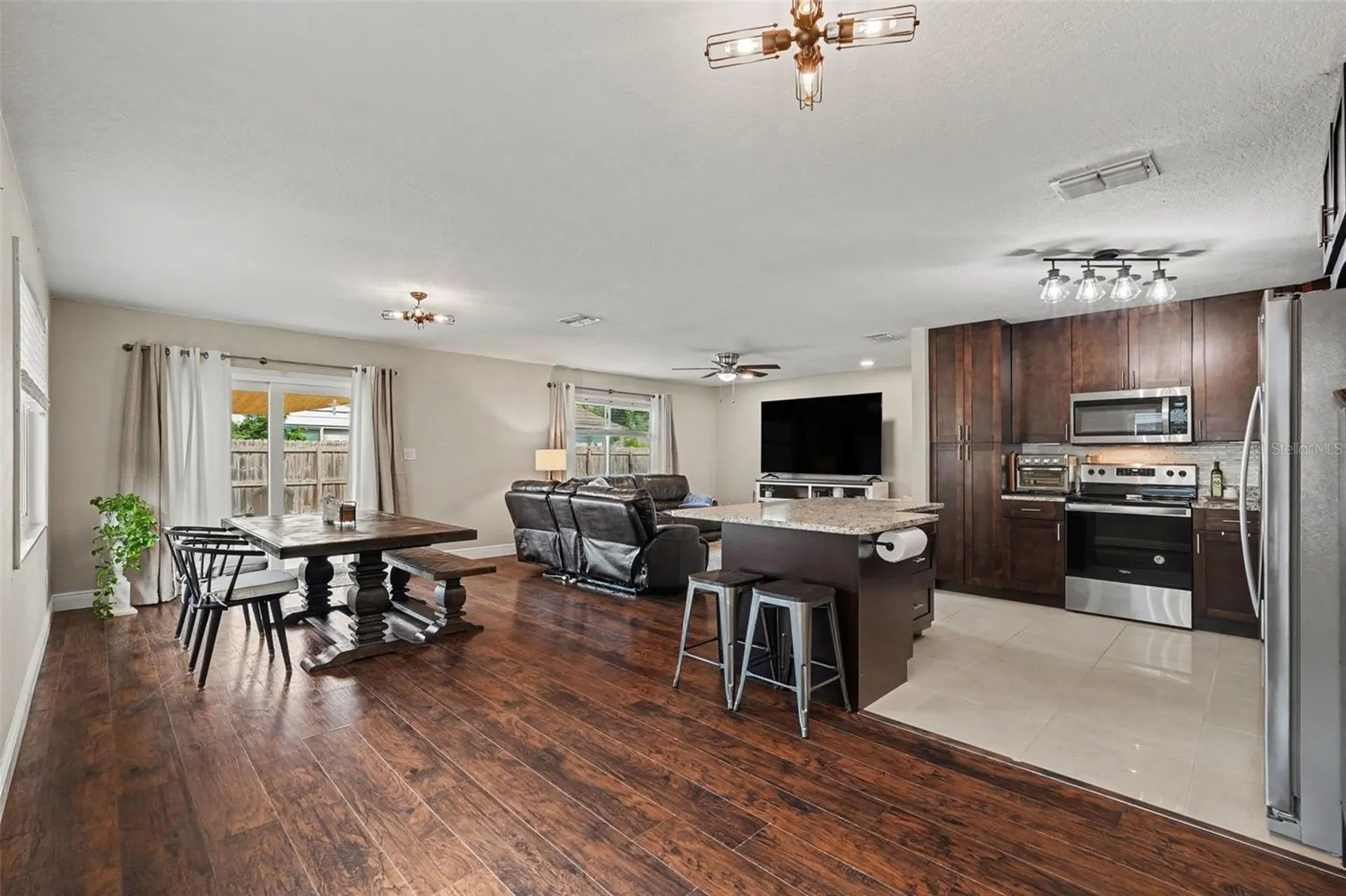 2209 Sherbrook Drive Valrico FL 33594