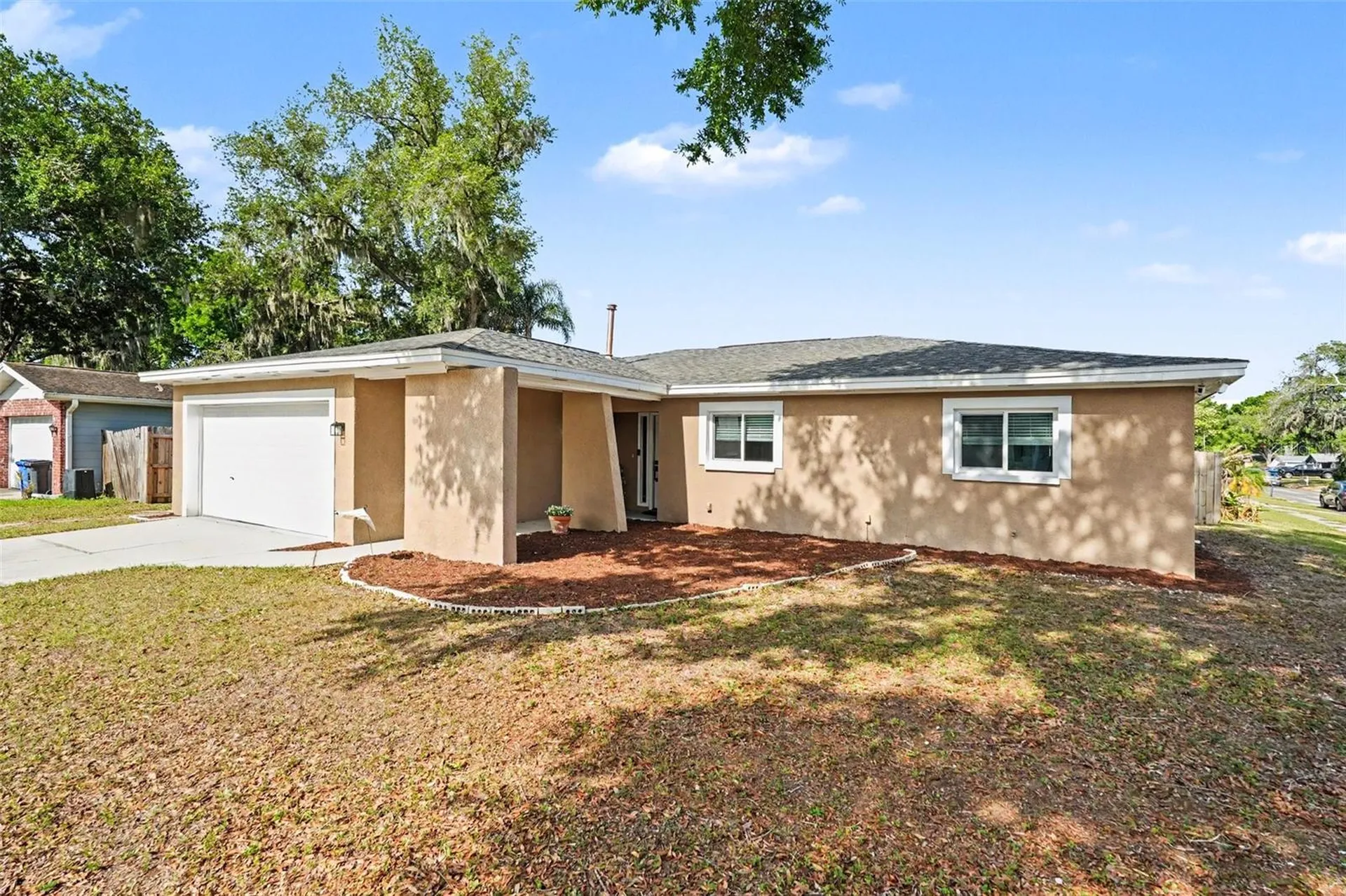 2209 Sherbrook Drive Valrico FL 33594