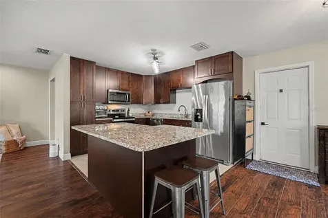 2209 Sherbrook Drive Valrico FL 33594