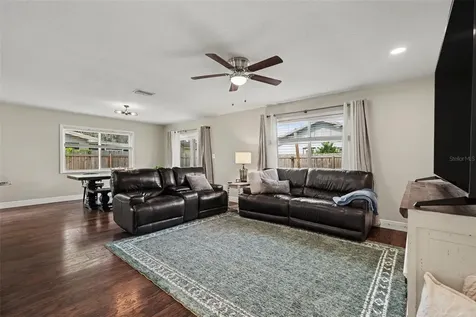2209 Sherbrook Drive Valrico FL 33594