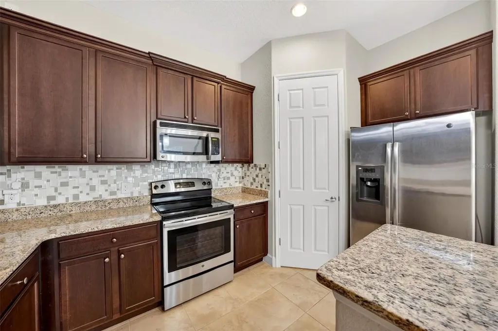 2101 Painter Lane Kissimmee FL 34741