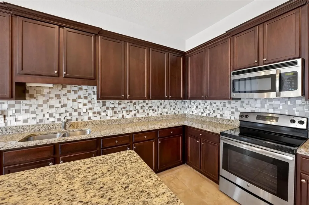 2101 Painter Lane Kissimmee FL 34741