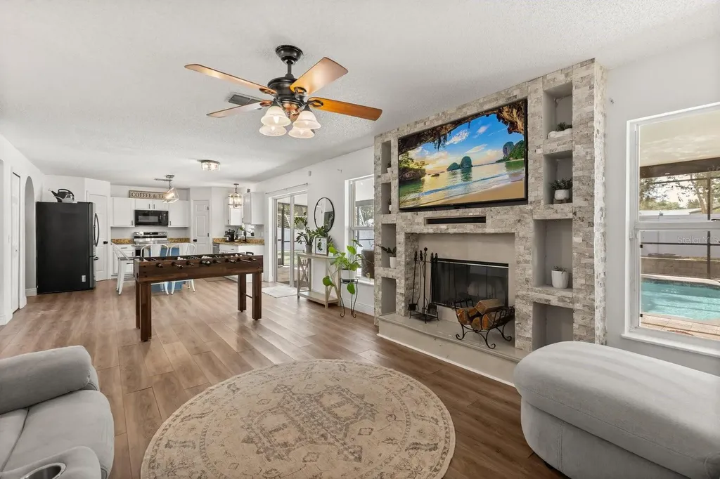 729 Veronica Circle Ocoee FL 34761
