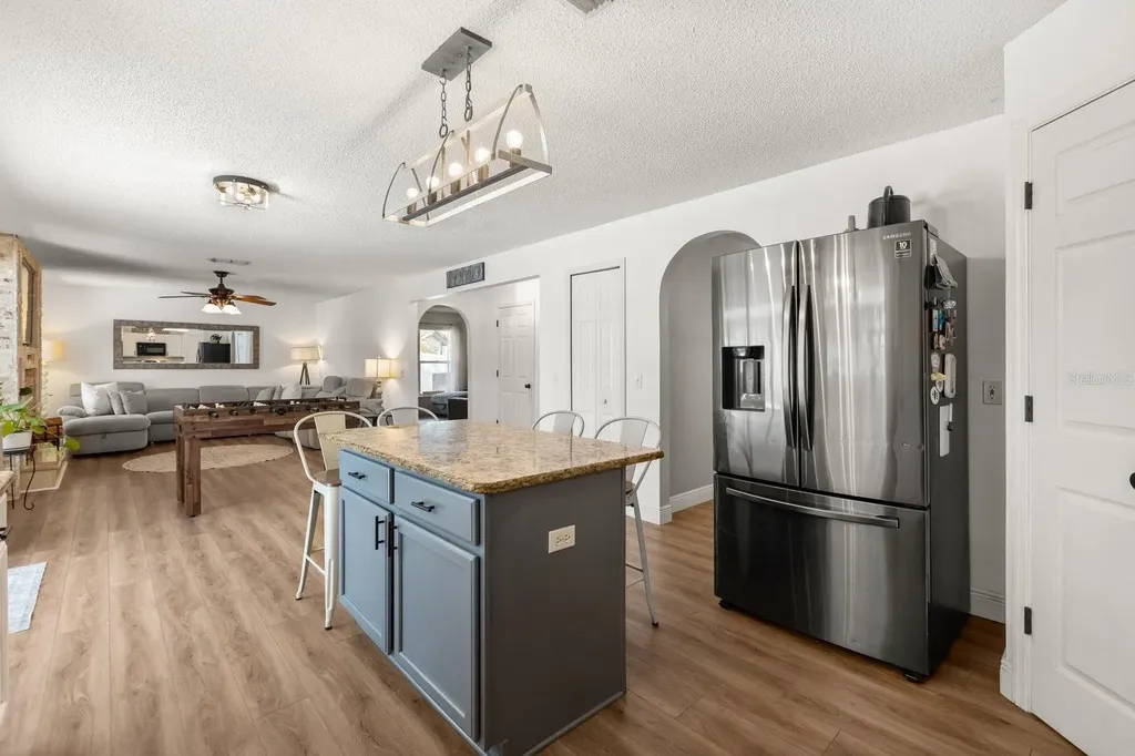 729 Veronica Circle Ocoee FL 34761