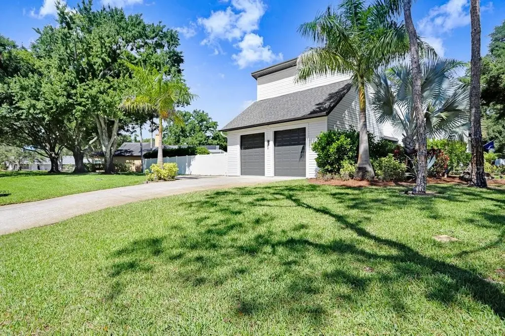 15306 Lake Maurine Drive Odessa FL 33556