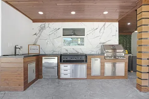 15306 Lake Maurine Drive Odessa FL 33556