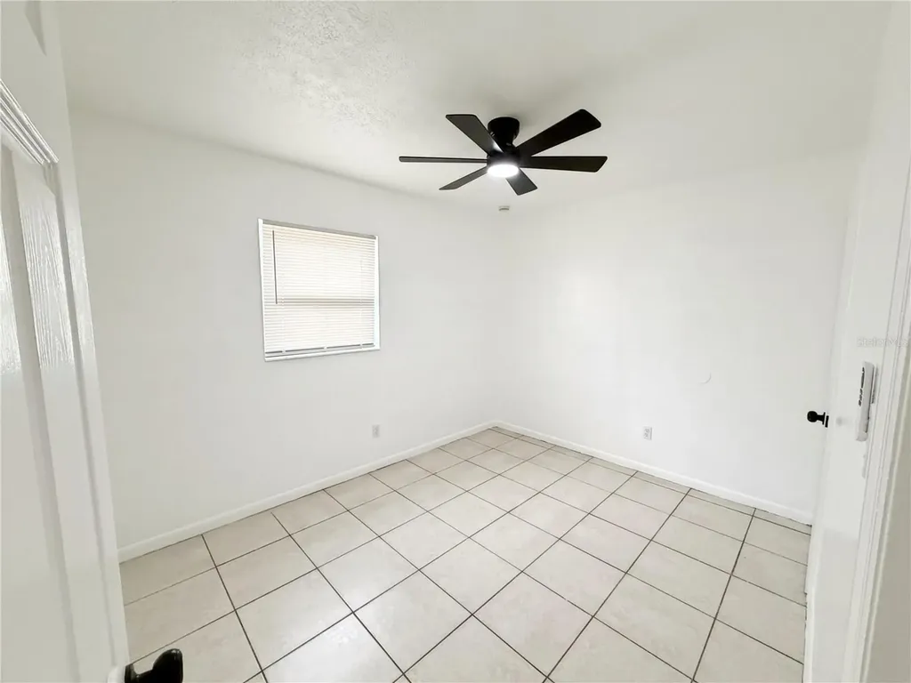 3916 E Genesee Street Tampa FL 33610