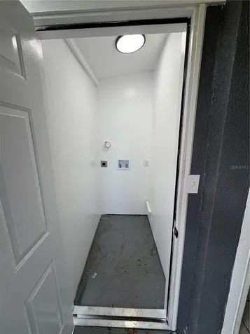 3916 E Genesee Street Tampa FL 33610