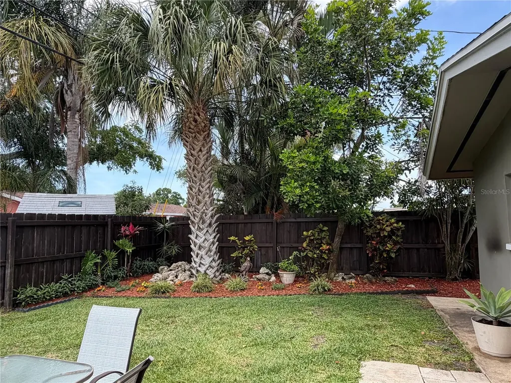546 Gershwin Drive Largo FL 33771