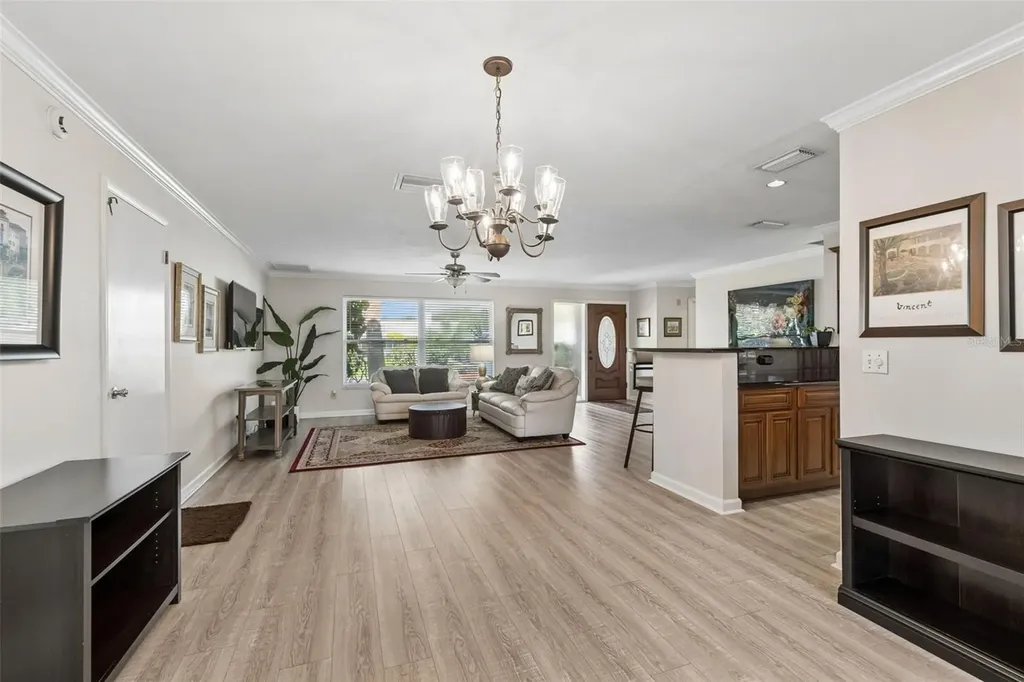 546 Gershwin Drive Largo FL 33771