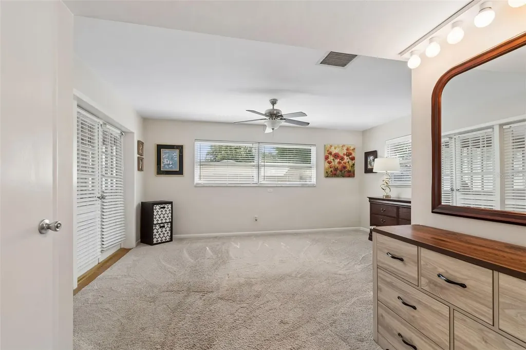 546 Gershwin Drive Largo FL 33771