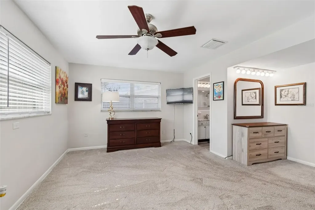 546 Gershwin Drive Largo FL 33771