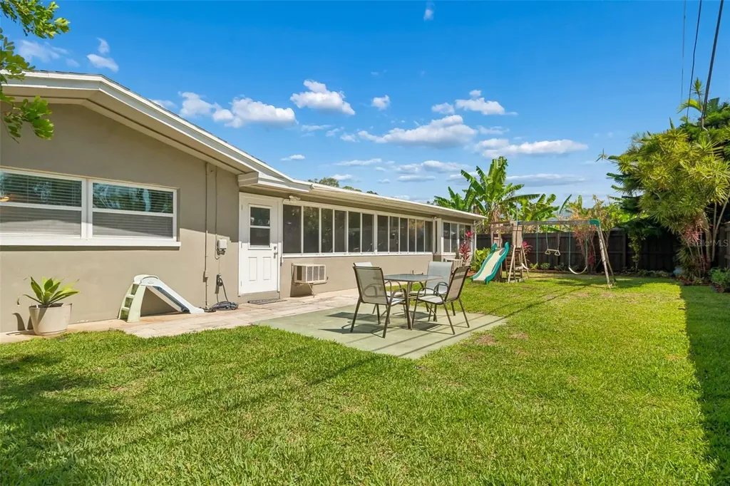 546 Gershwin Drive Largo FL 33771