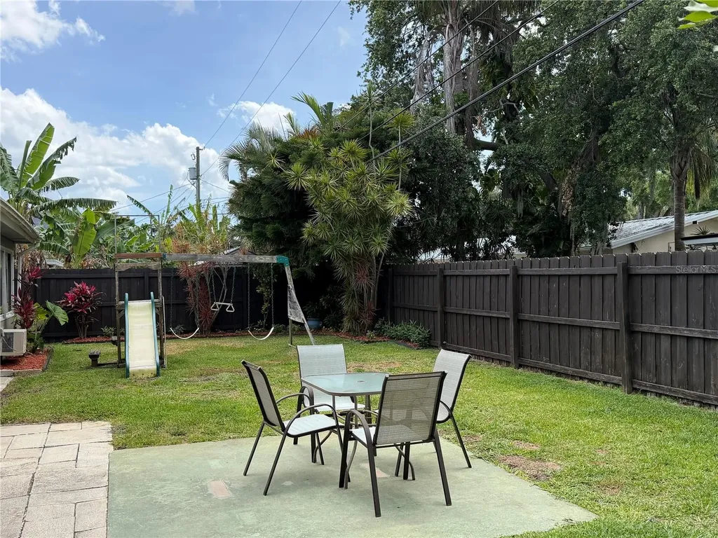 546 Gershwin Drive Largo FL 33771