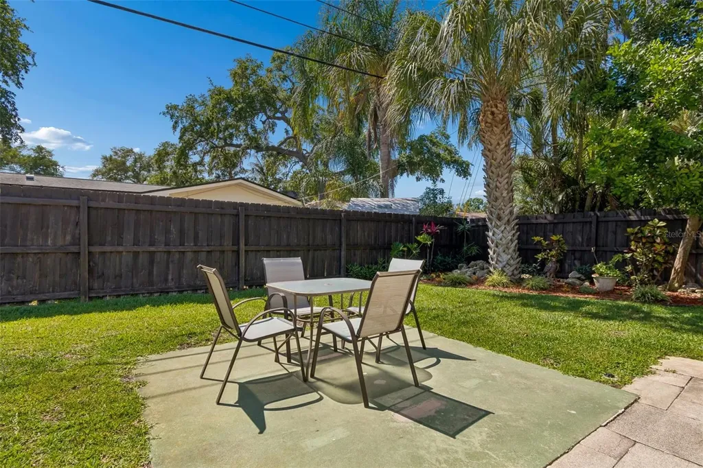 546 Gershwin Drive Largo FL 33771