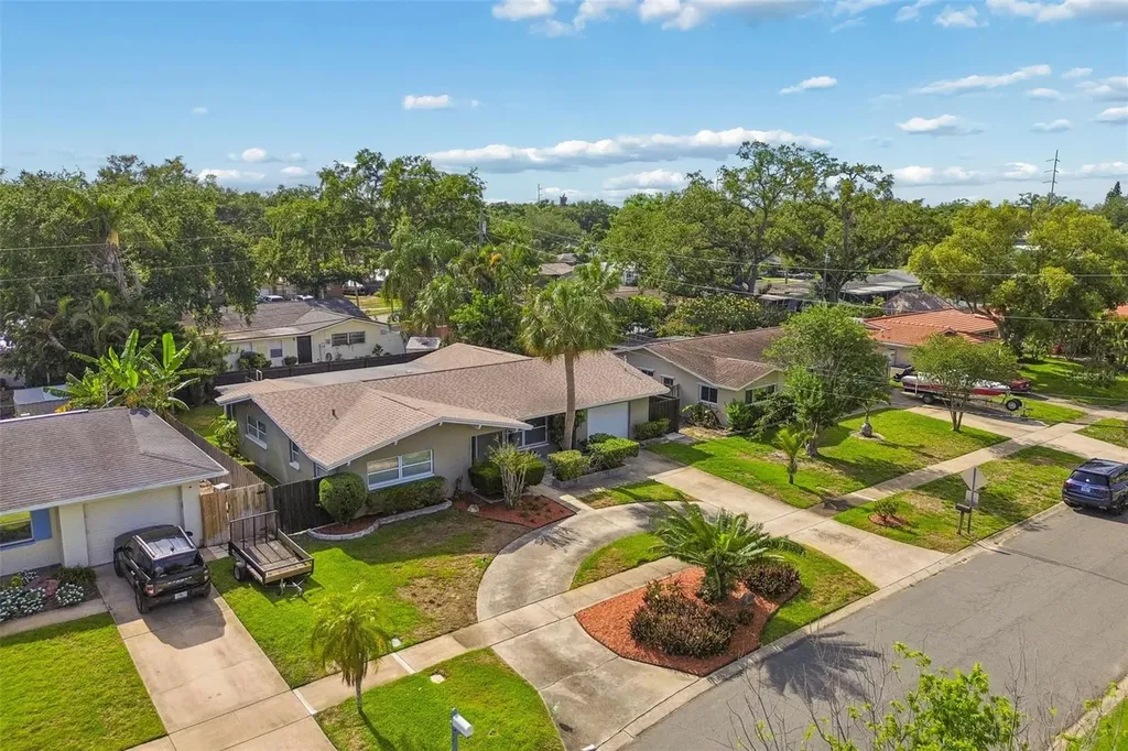 546 Gershwin Drive Largo FL 33771