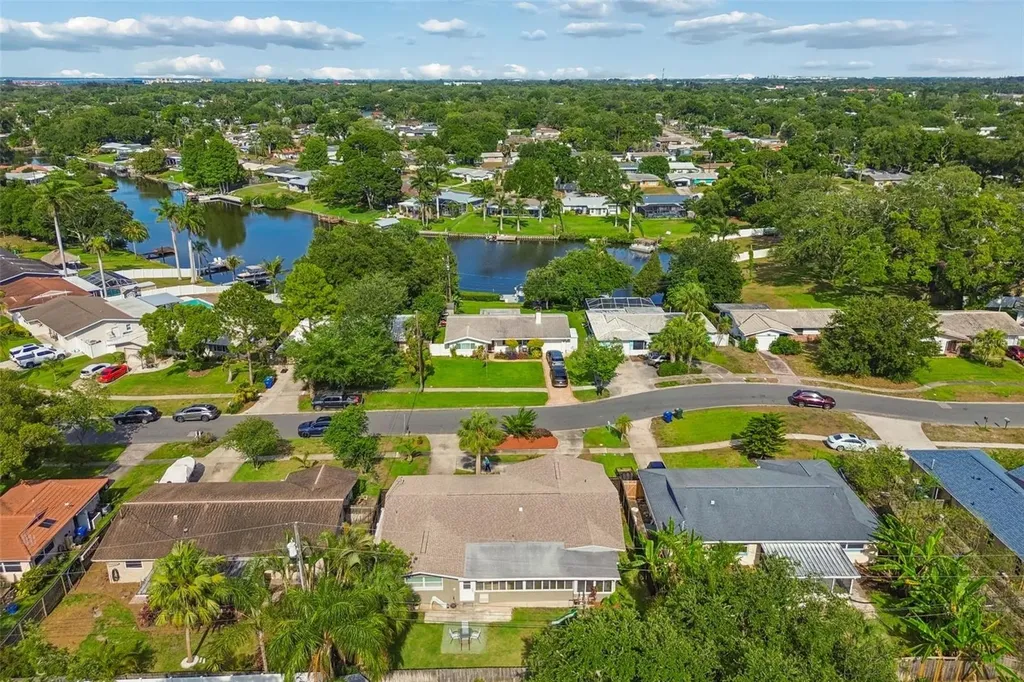 546 Gershwin Drive Largo FL 33771