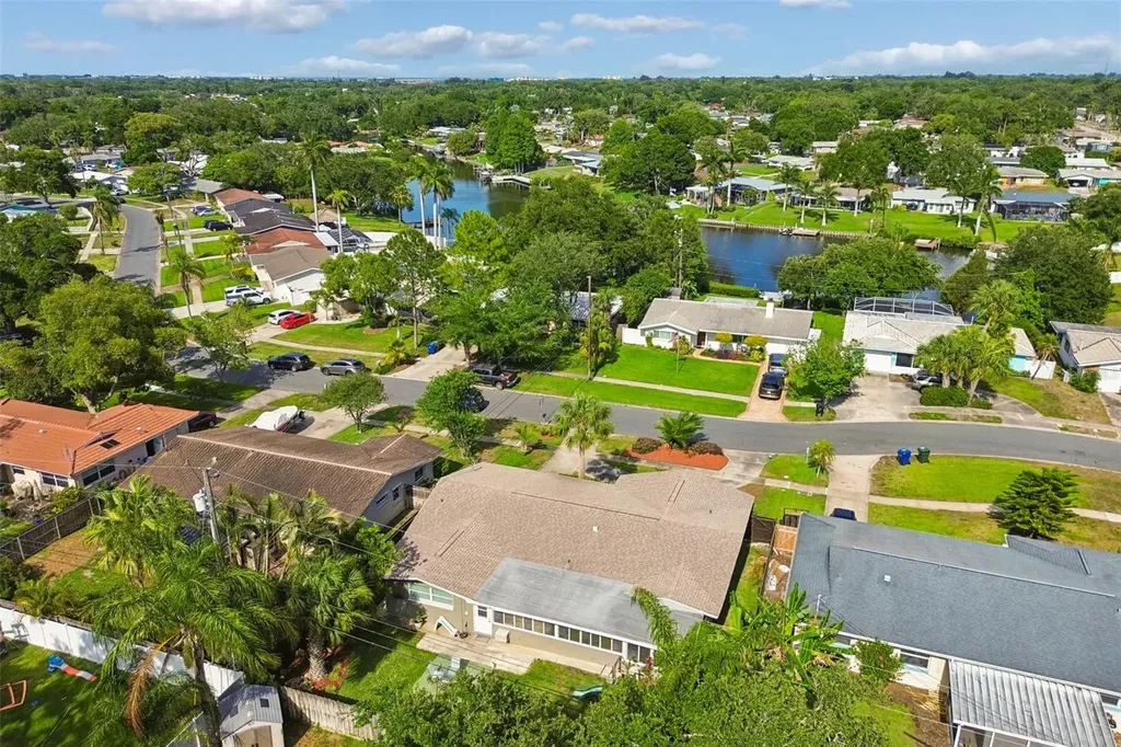 546 Gershwin Drive Largo FL 33771
