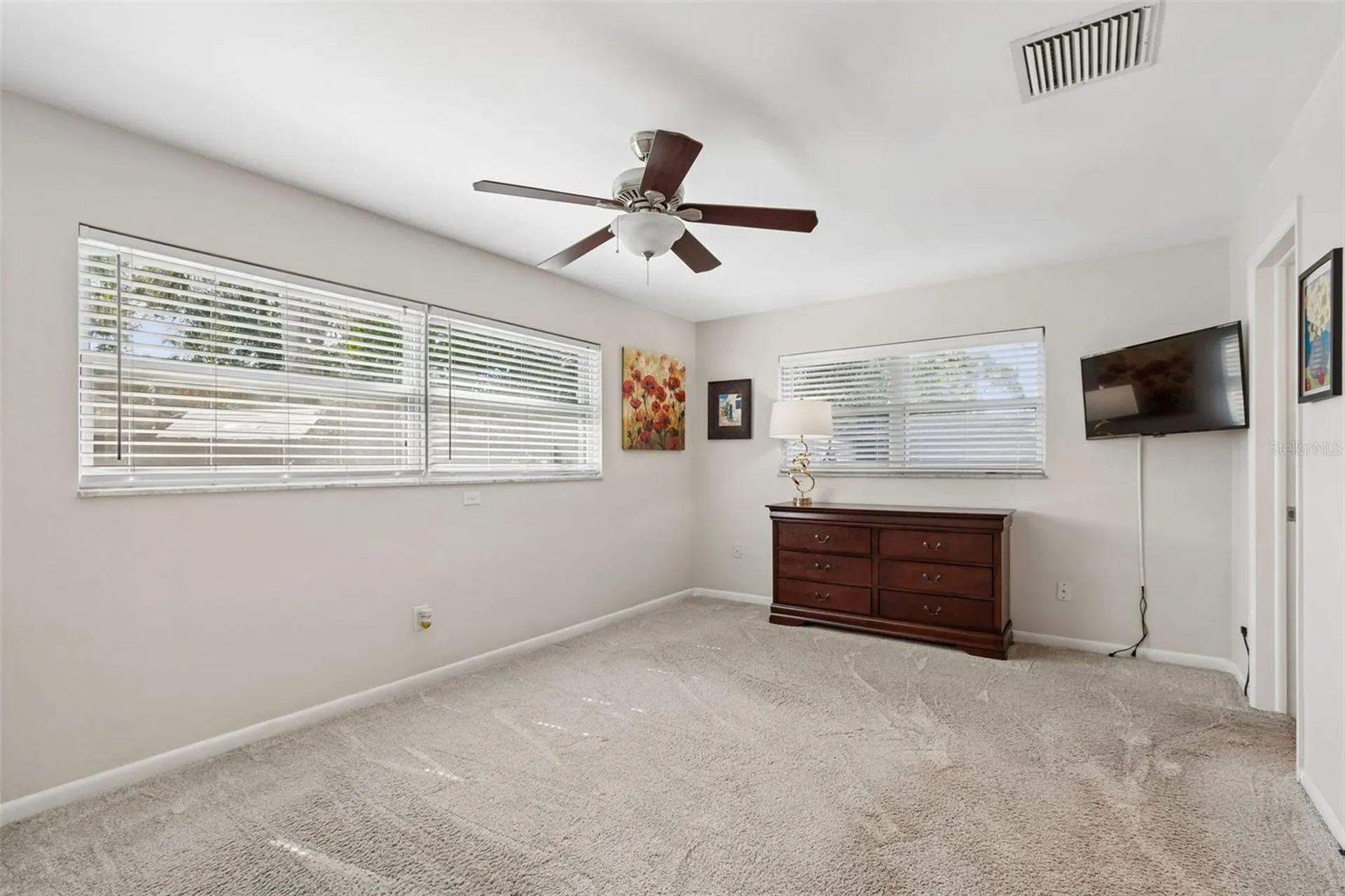 546 Gershwin Drive Largo FL 33771
