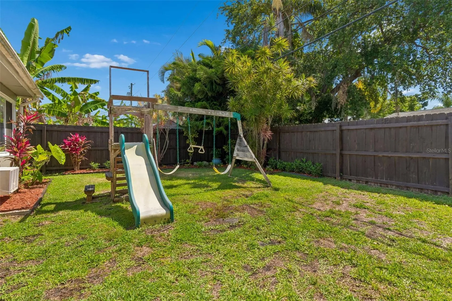 546 Gershwin Drive Largo FL 33771
