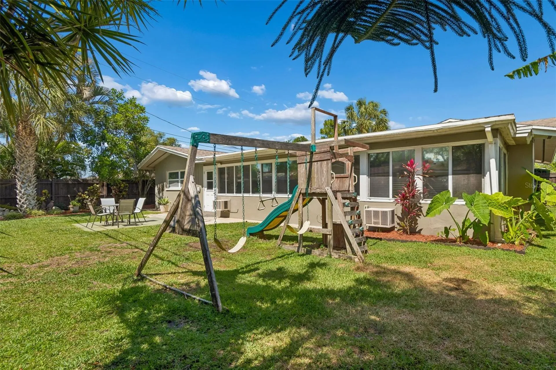 546 Gershwin Drive Largo FL 33771