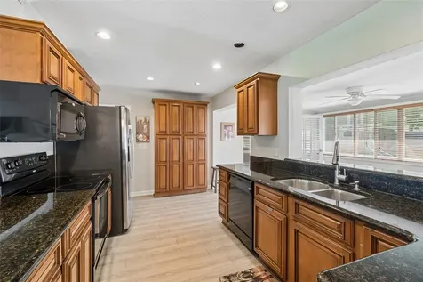 546 Gershwin Drive Largo FL 33771