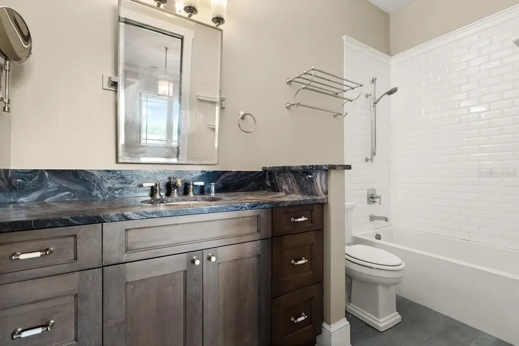 4290 Pioneer Trail New Smyrna Beach FL 32168