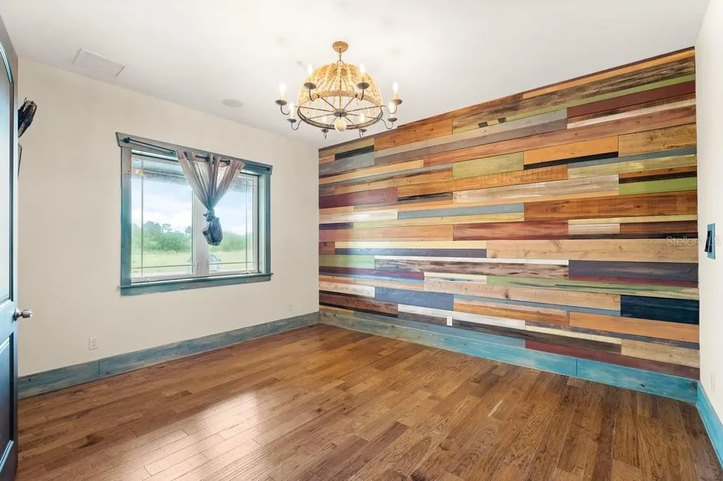 4290 Pioneer Trail New Smyrna Beach FL 32168