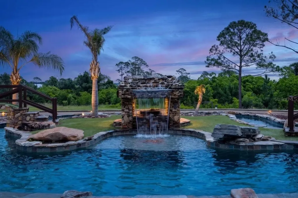 4290 Pioneer Trail New Smyrna Beach FL 32168