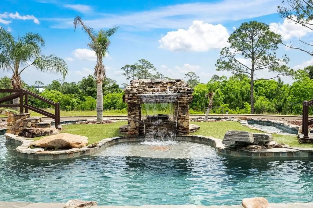 4290 Pioneer Trail New Smyrna Beach FL 32168