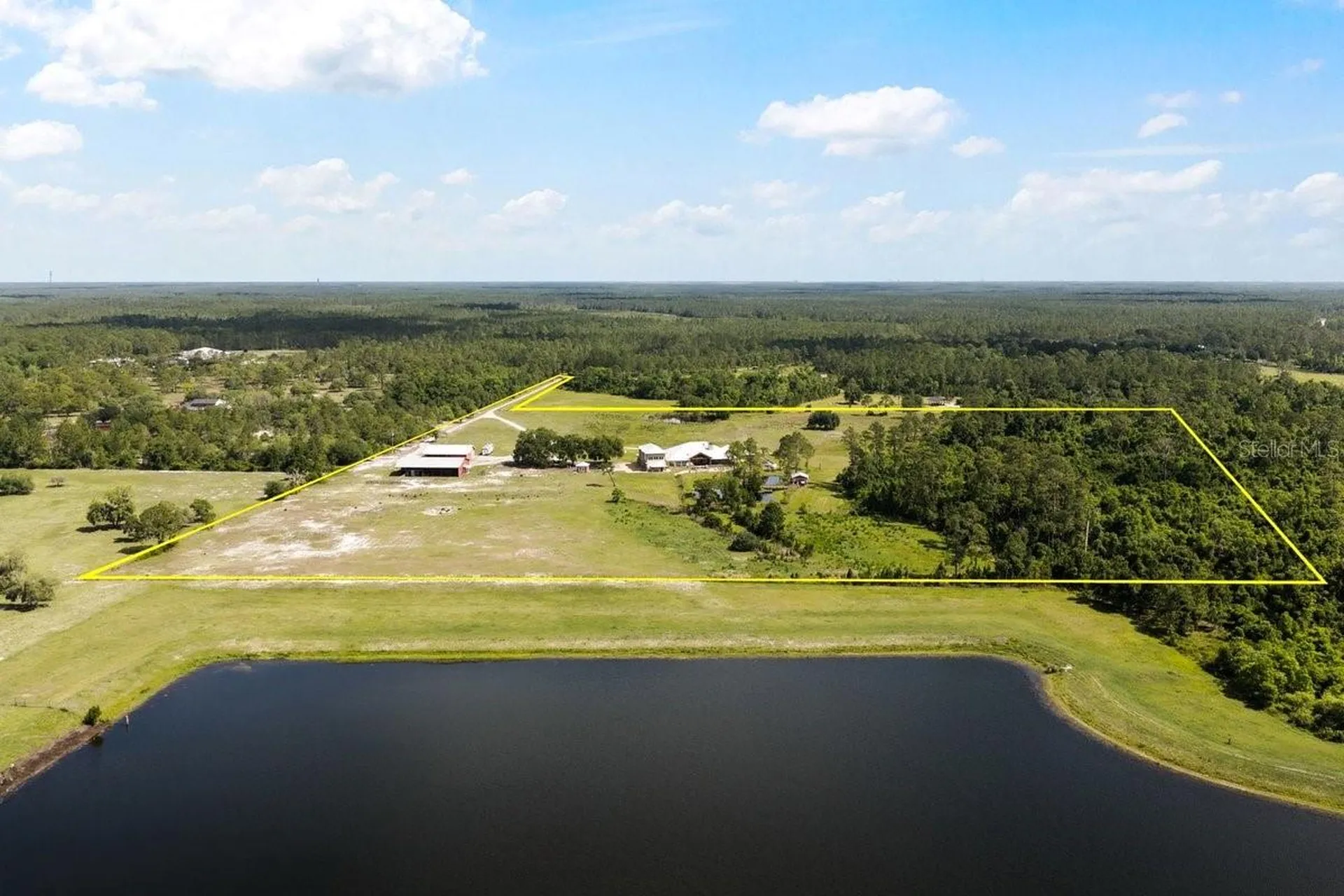 4290 Pioneer Trail New Smyrna Beach FL 32168