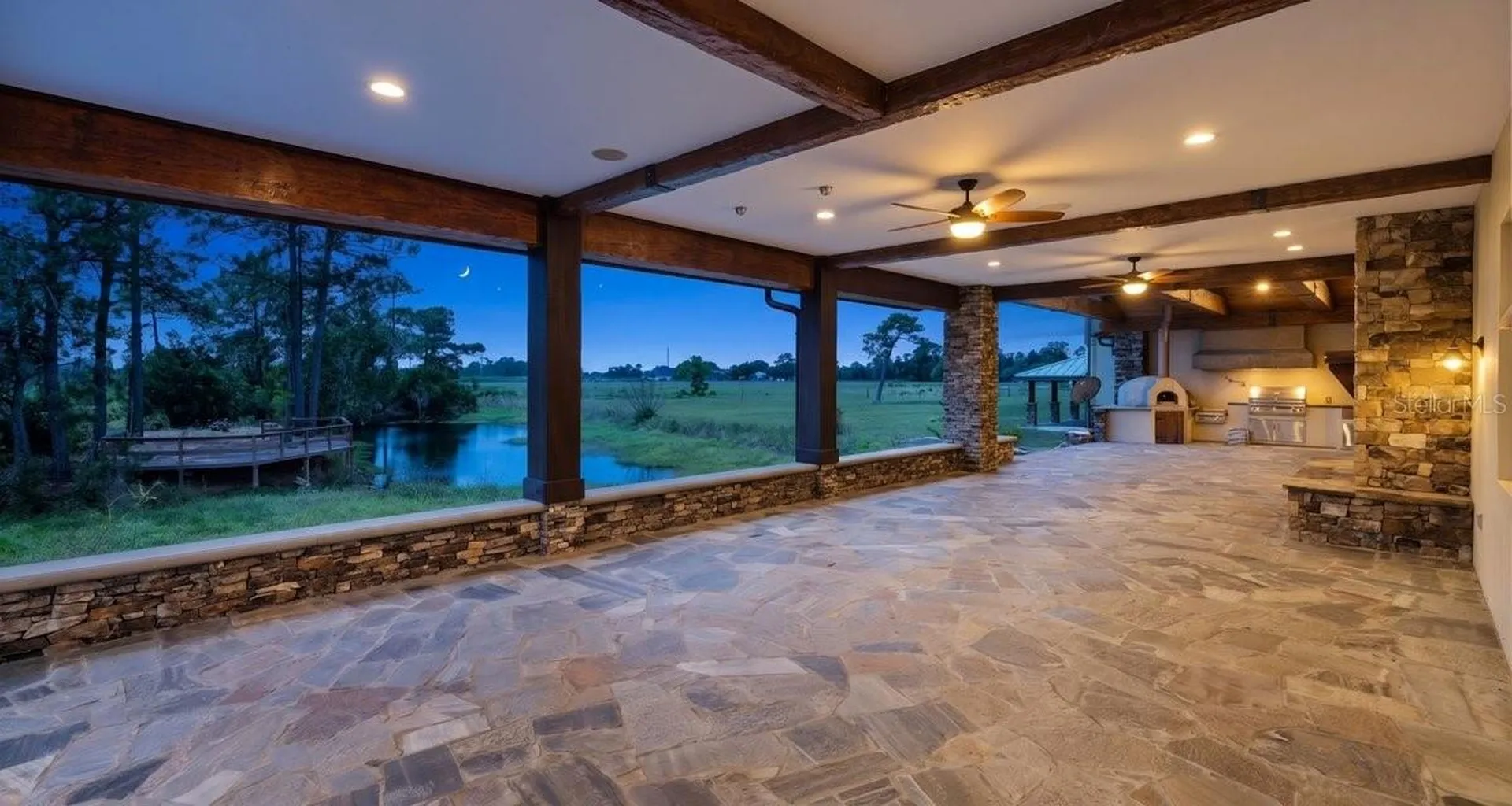4290 Pioneer Trail New Smyrna Beach FL 32168